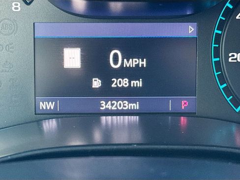 Used 2022 GMC Canyon Denali image 12