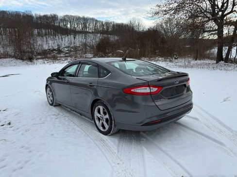 Used 2013 Ford Fusion SE image 7