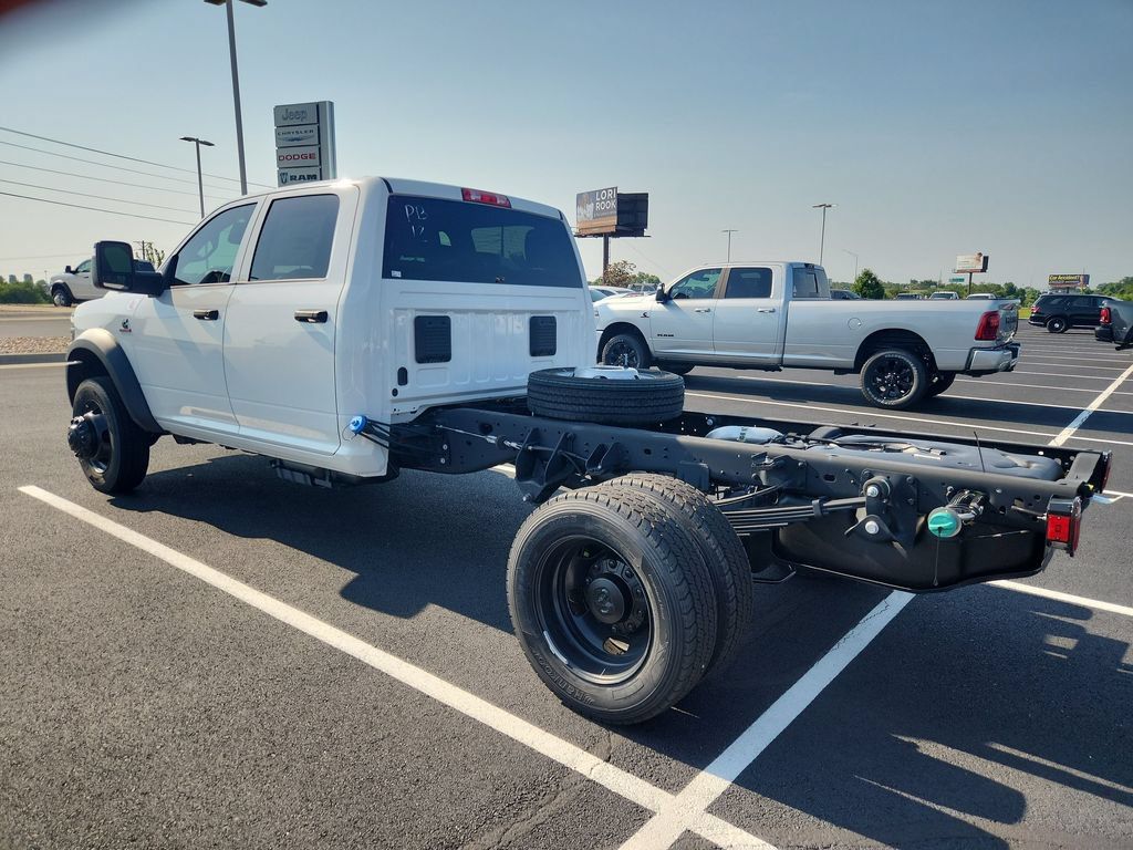 New 2026 RAM 5500 Tradesman AWD/4WD image 6