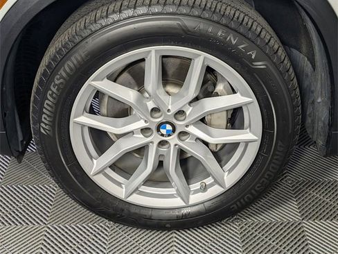 Used 2020 BMW X5 xDrive40i w/ Executive Package image 8