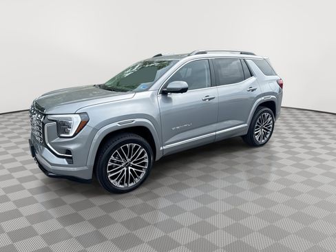 New 2026 GMC Terrain Denali AWD/4WD image 4