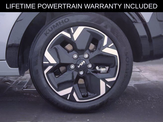 Used 2024 Kia Niro Wave FWD image 5