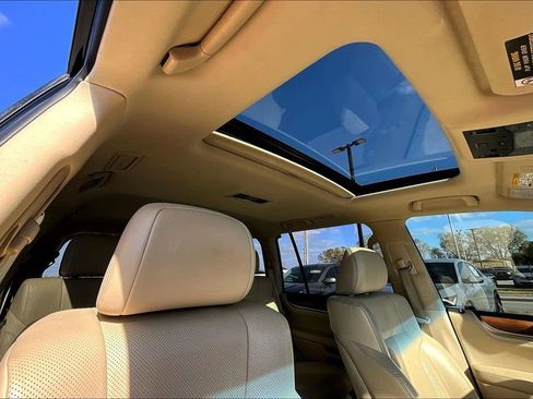 Used 2018 Lexus LX 570 4WD image 20