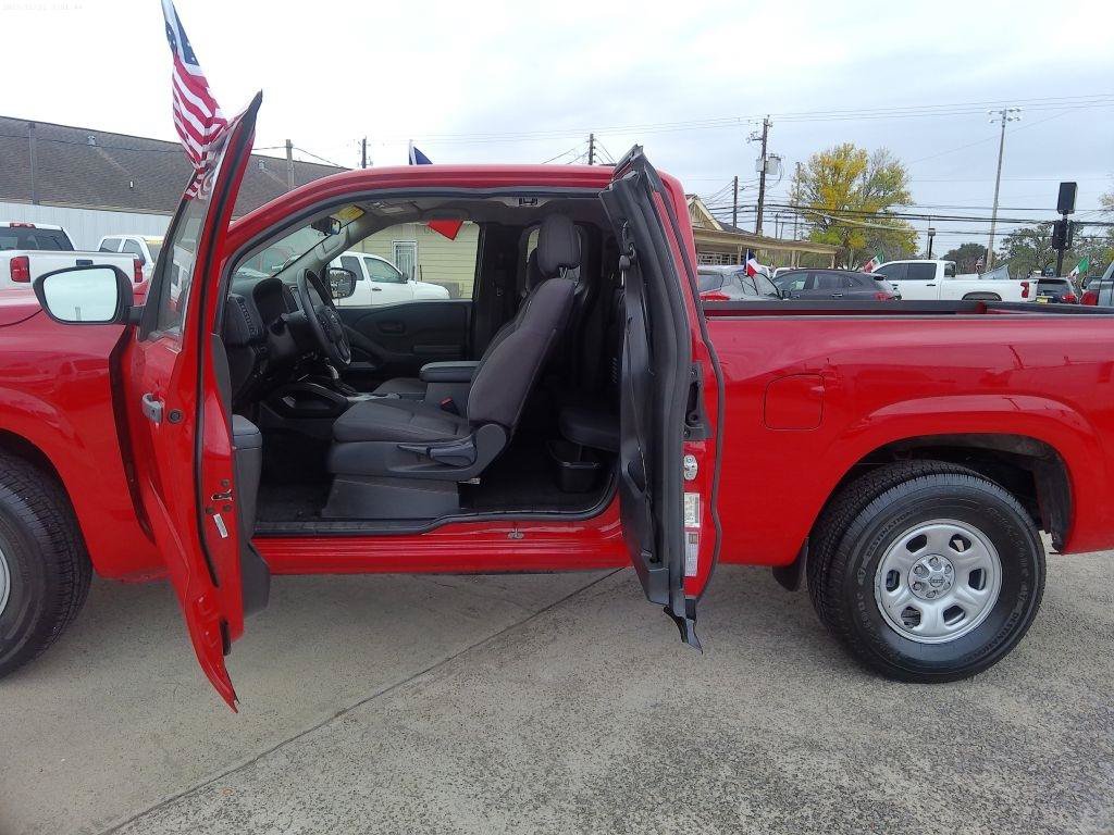 Used 2022 Nissan Frontier S RWD image 20
