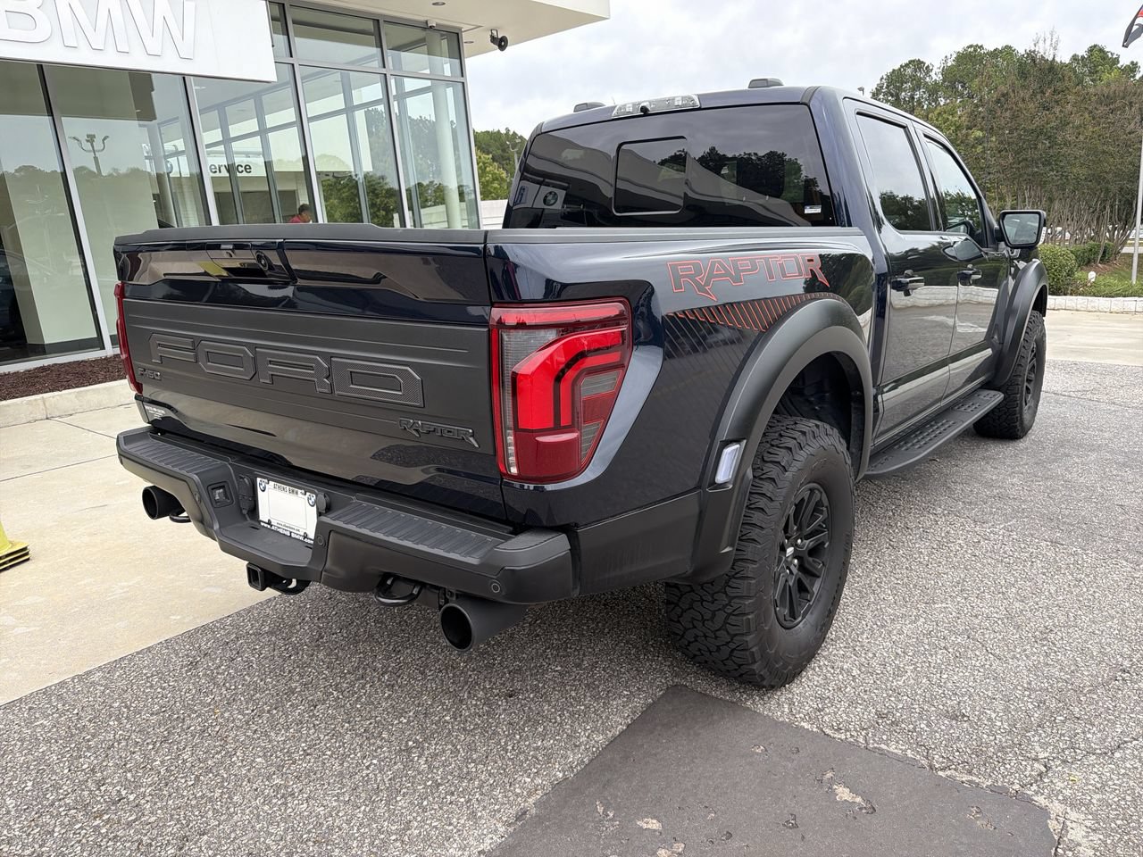 Used 2025 Ford F150 Raptor AWD/4WD image 3