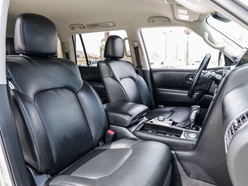 Used 2024 Nissan Armada SV RWD image 18