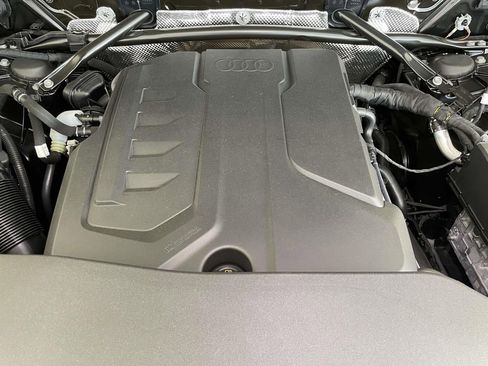 New 2025 Audi Q5 Premium Plus image 24