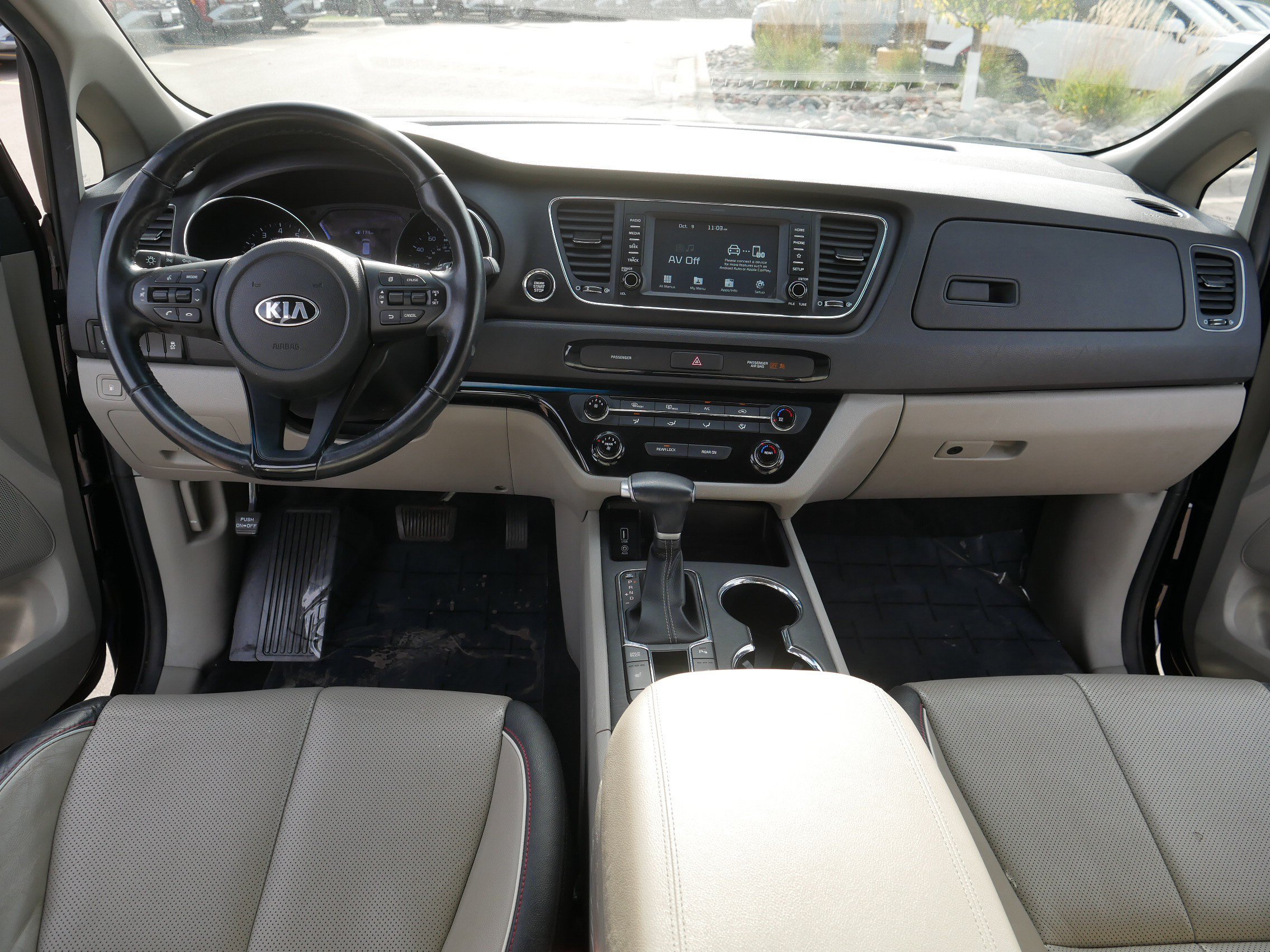 Used 2020 Kia Sedona EX FWD image 22