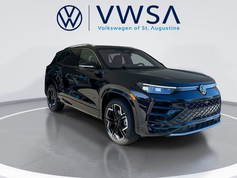 New 2026 Volkswagen Tiguan SEL R-Line AWD/4WD image 2