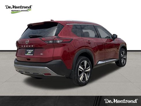 Used 2023 Nissan Rogue SL w/ SL Premium Package FWD image 5