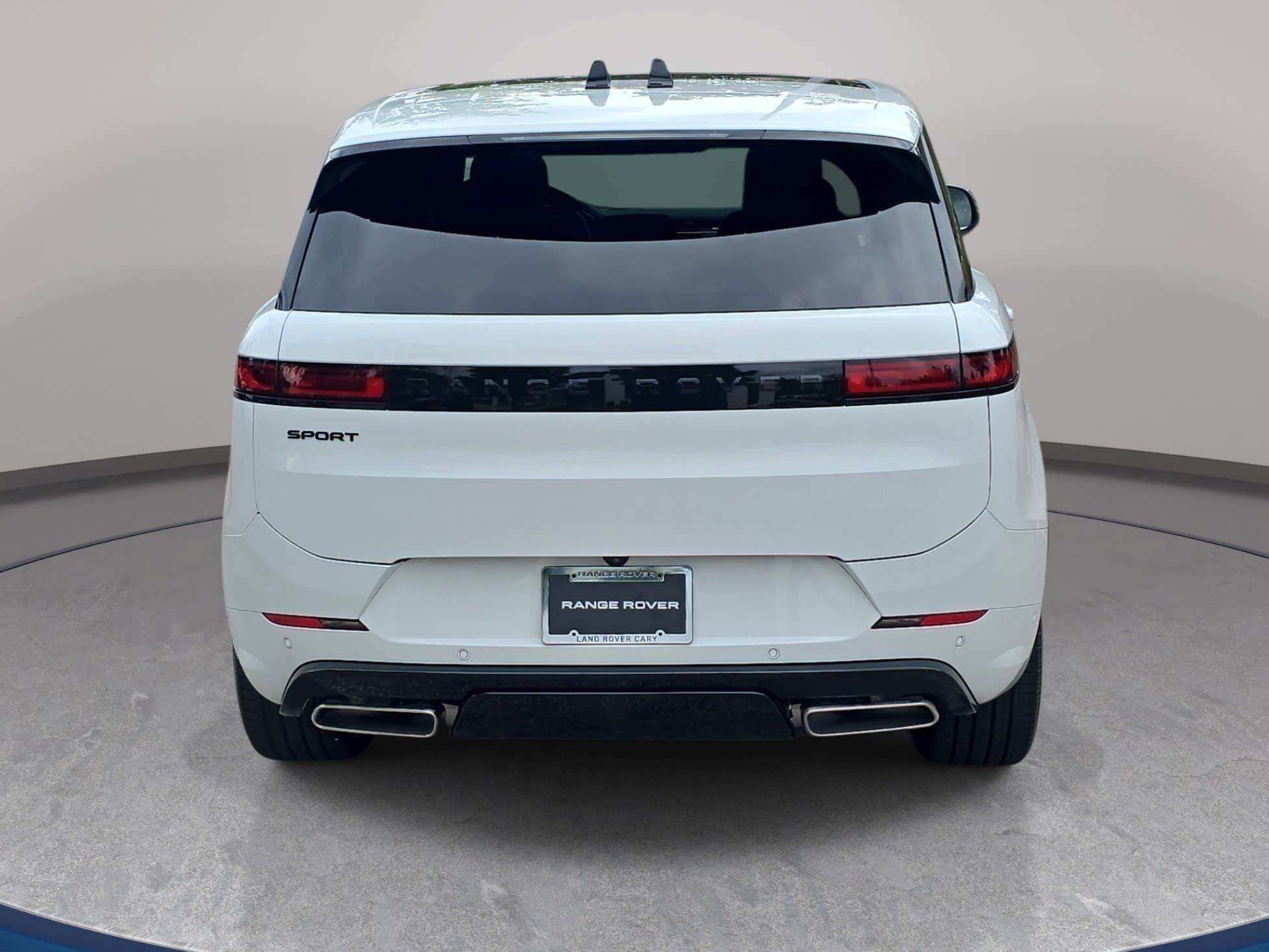 New 2026 Land Rover Range Rover Sport Dynamic SE AWD/4WD image 6