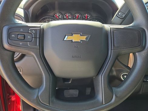 Used 2024 Chevrolet Silverado 1500 Custom image 20