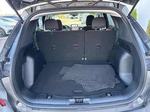 Used 2022 Ford Escape SE w/ Cold Weather Package image 27