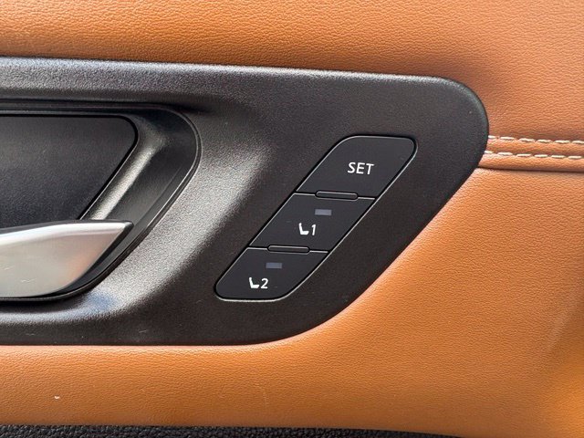 Used 2024 Nissan Pathfinder Platinum AWD/4WD image 26