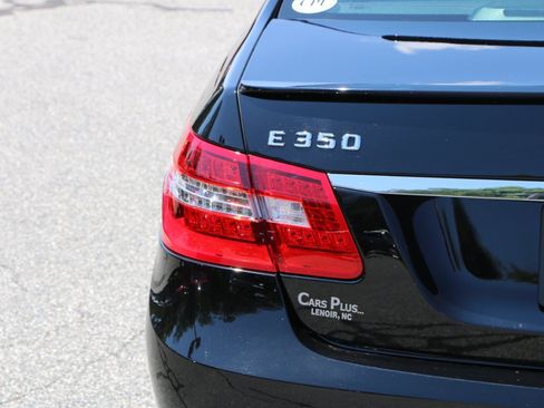 Used 2011 Mercedes-Benz E 350 Sedan image 6
