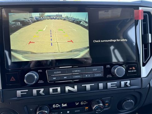 New 2025 Nissan Frontier SV w/ SV Convenience Package image 17