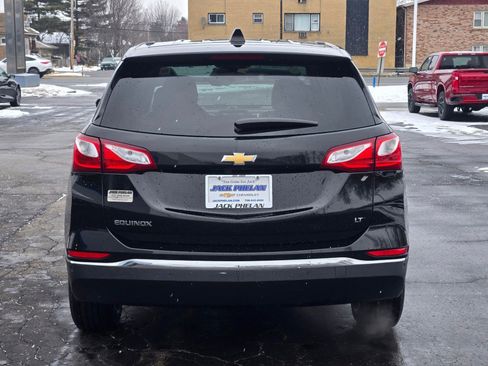 Used 2018 Chevrolet Equinox LT image 11