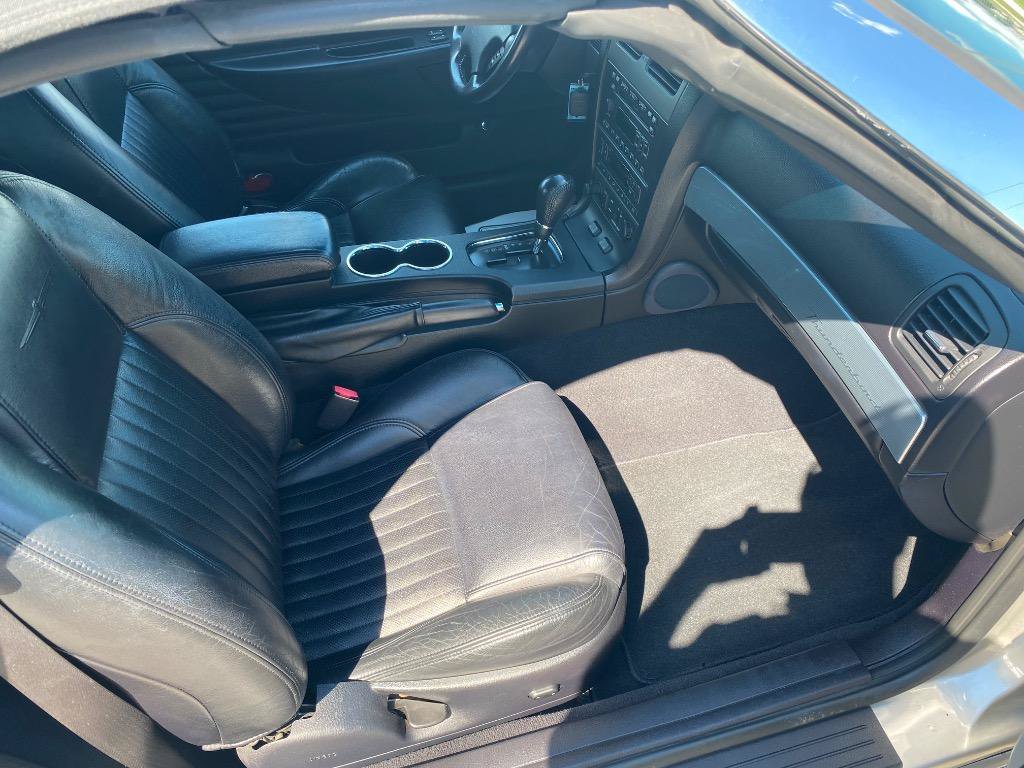 Used 2004 Ford Thunderbird RWD image 25