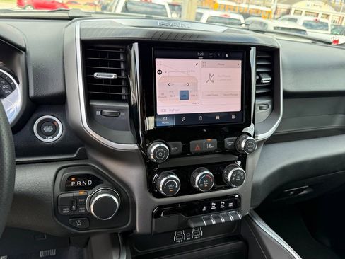 New 2026 RAM 1500 Express AWD/4WD image 20