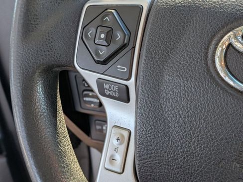 Used 2015 Toyota Tundra SR5 image 12