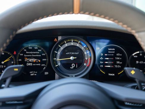 Used 2024 Porsche 911 GT3 RS RWD image 17