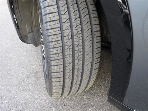 Used 2023 Mercedes-Benz EQS 450+ 4MATIC SUV w/ AMG Line Exterior Package image 10