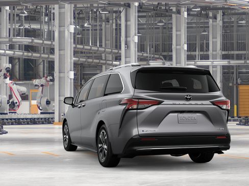 New 2026 Toyota Sienna Platinum AWD/4WD image 7