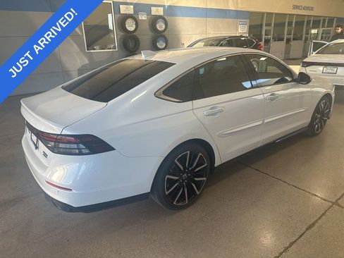 Certified 2025 Honda Accord Touring image 3