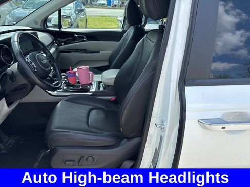 Used 2023 Kia Carnival EX FWD image 15