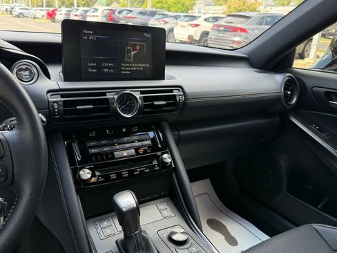 Used 2024 Lexus IS 350 F Sport image 40