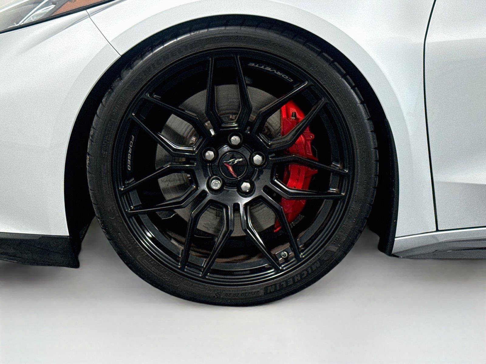 Used 2026 Chevrolet Corvette Z06 RWD image 31