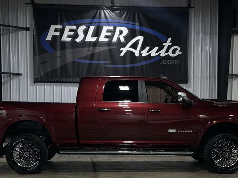 Used 2019 RAM 2500 Limited AWD/4WD image 1