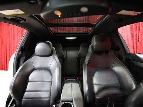 Used 2012 Mercedes-Benz C 350 Coupe image 23