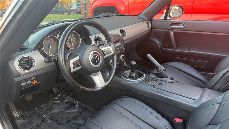 Used 2012 MAZDA MX-5 Miata Sport w/ Convenience Pkg RWD image 14