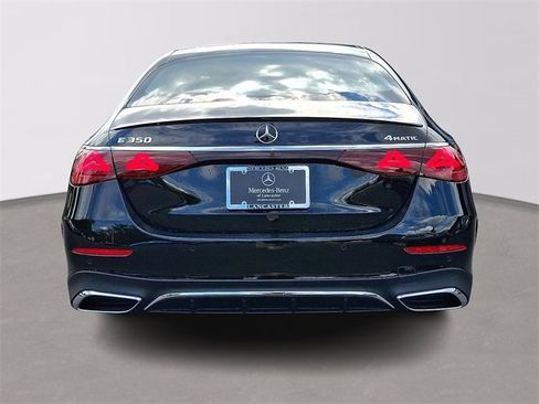 Used 2026 Mercedes-Benz E 350 4MATIC Sedan image 5