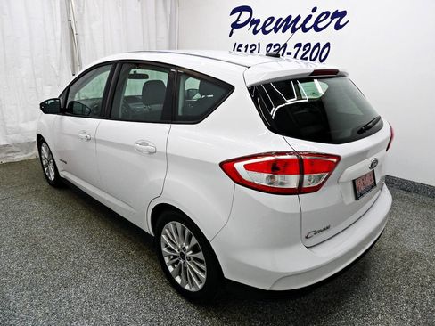 Used 2017 Ford C-MAX SE image 4