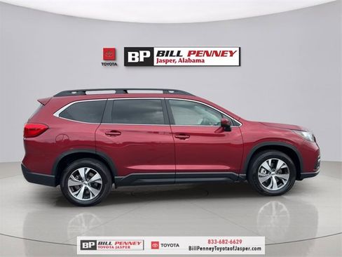 Used 2022 Subaru Ascent Premium w/ Convenience Package image 6