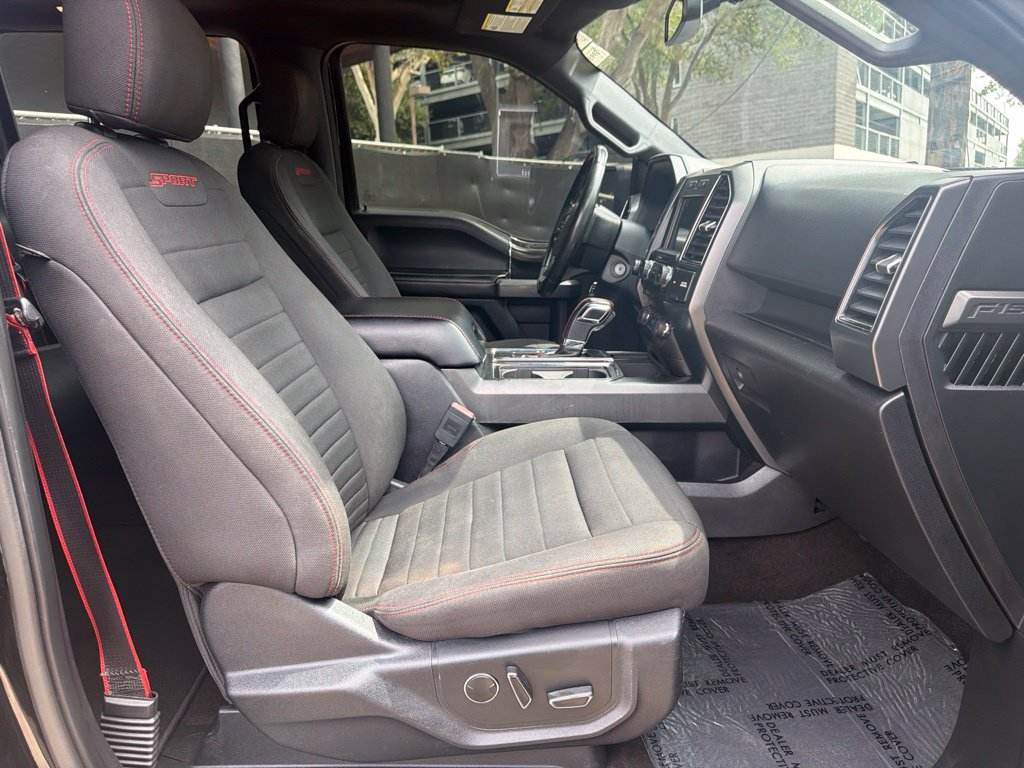 Used 2018 Ford F150 XLT w/ Equipment Group 302A Luxury AWD/4WD image 31