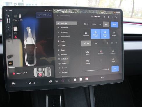 Used 2024 Tesla Model 3 Standard Range image 21