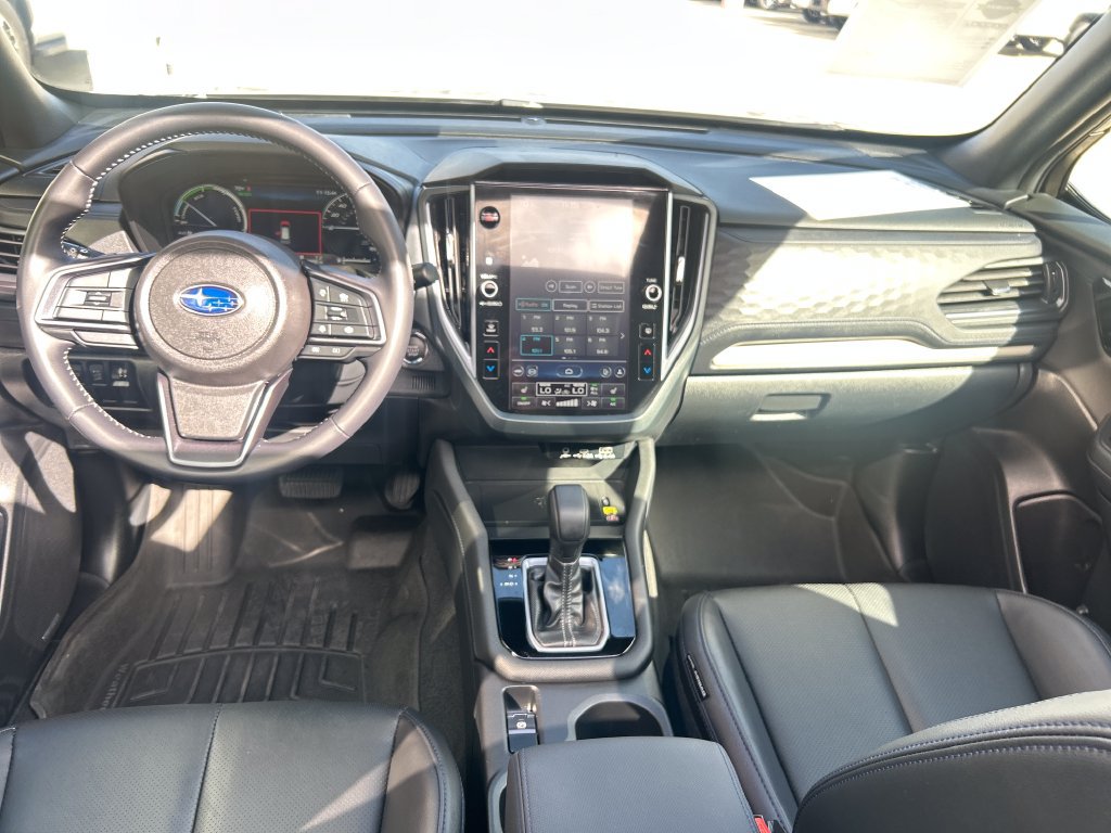 Used 2025 Subaru Forester Limited AWD/4WD image 13