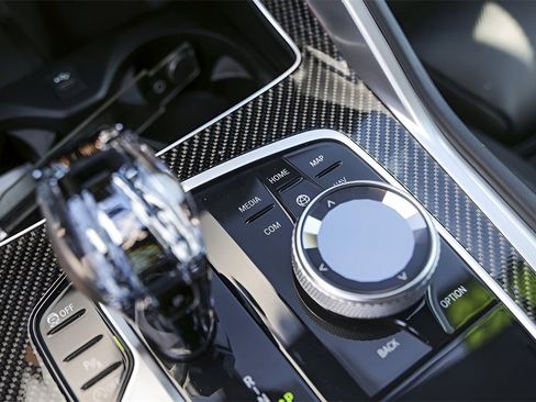 Used 2023 BMW X6 M50i w/ Executive Package image 21