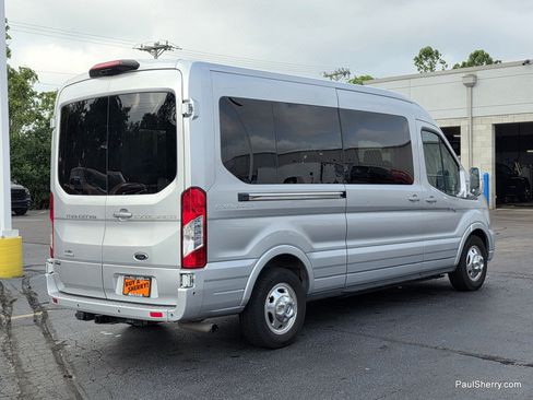 Used 2021 Ford Transit 250 Medium Roof AWD image 3