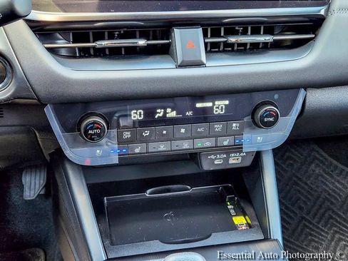 Certified 2026 Subaru Outback Touring XT AWD/4WD image 23