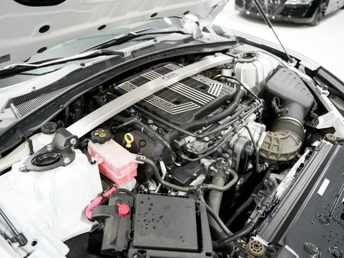 Used 2023 Chevrolet Camaro ZL1 image 38