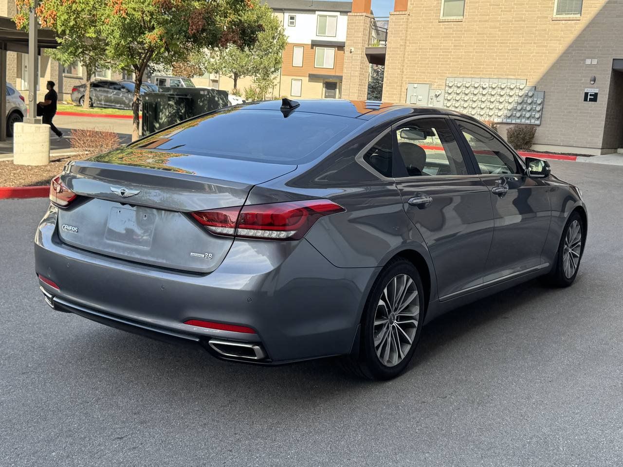 Used 2016 Hyundai Genesis 3.8 w/ Option Group 04 AWD/4WD image 7