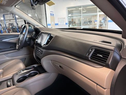 Used 2021 Honda Ridgeline RTL-E image 35