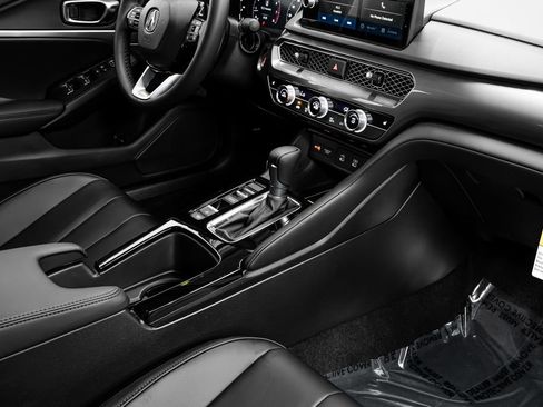 New 2026 Acura Integra FWD image 19