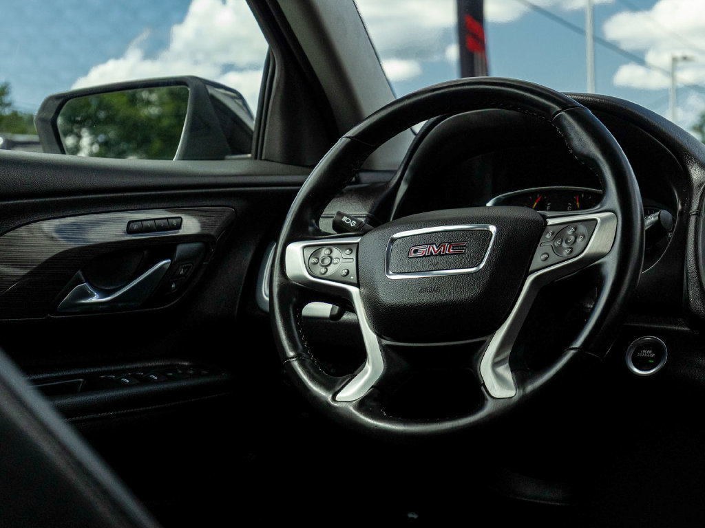 Used 2024 GMC Terrain SLT w/ Elevation Edition AWD/4WD image 24