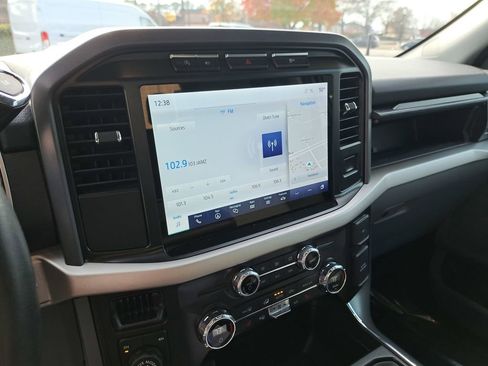 Used 2021 Ford F150 XLT w/ Equipment Group 302A High image 10