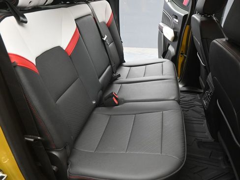 Used 2023 GMC Canyon AT4X w/ LPO, Sports Bar Package AWD/4WD image 20